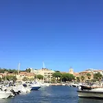 Apartment Les Terres Marines-2 By Interhome