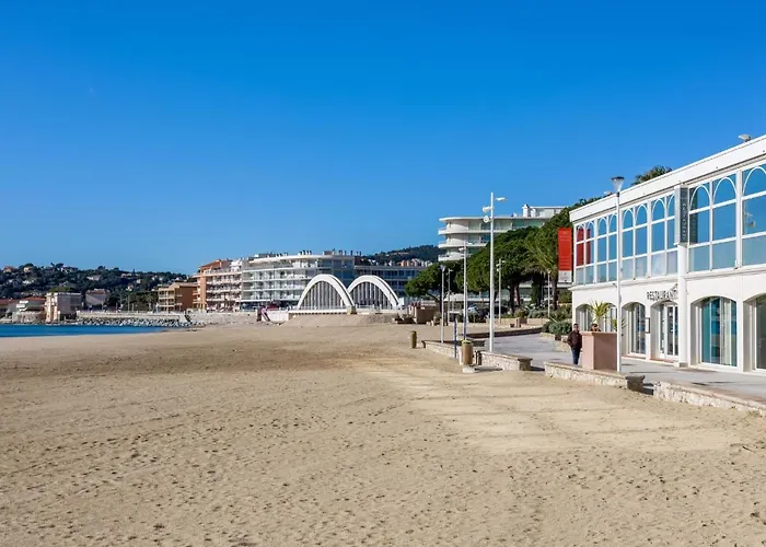 Apartament Les Terres Marines-2 By Interhome Sainte-Maxime