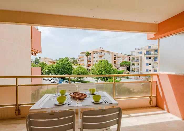 Apartament Les Terres Marines-2 By Interhome Sainte-Maxime