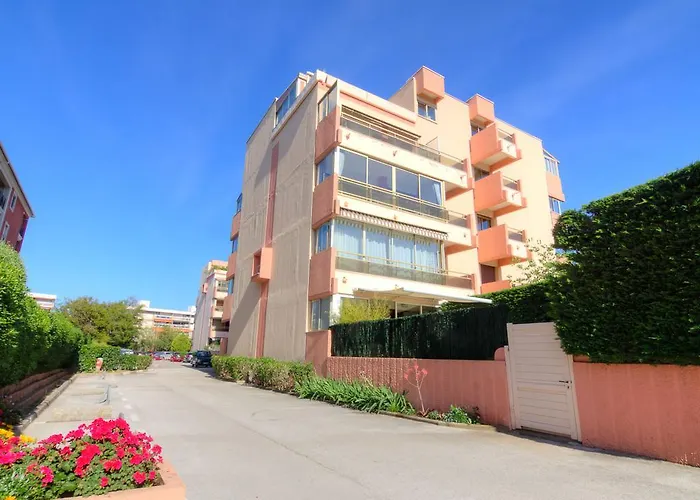 Les Terres Marines-2 By Interhome Apartment Sainte-Maxime