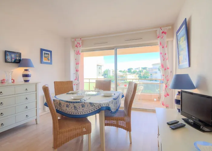 Apartament Les Terres Marines-2 By Interhome Sainte-Maxime